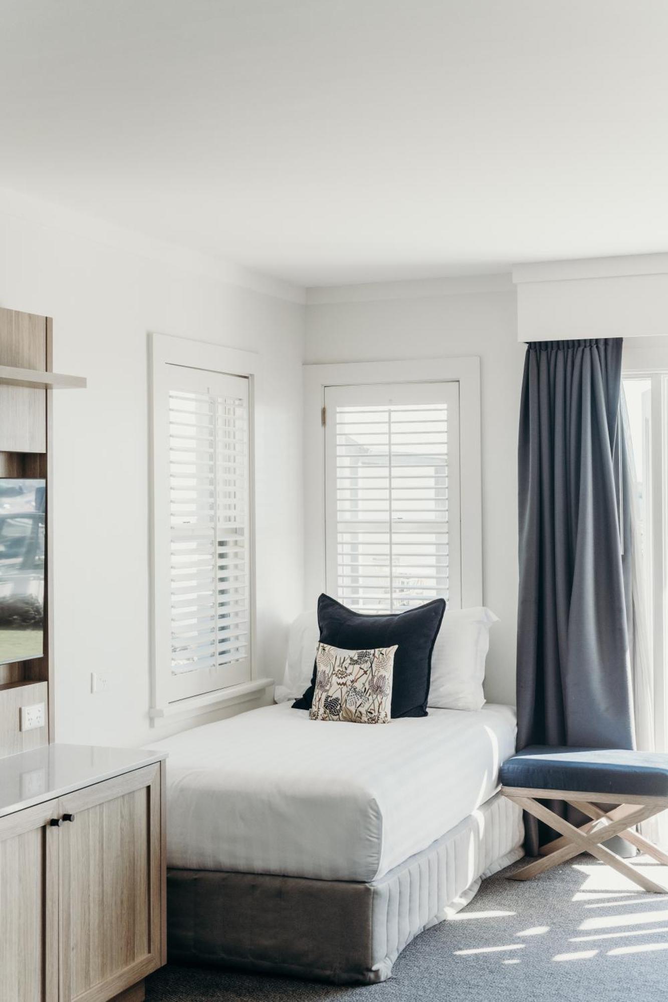 Anchorage Port Stephens Hotel Corlette Bilik gambar